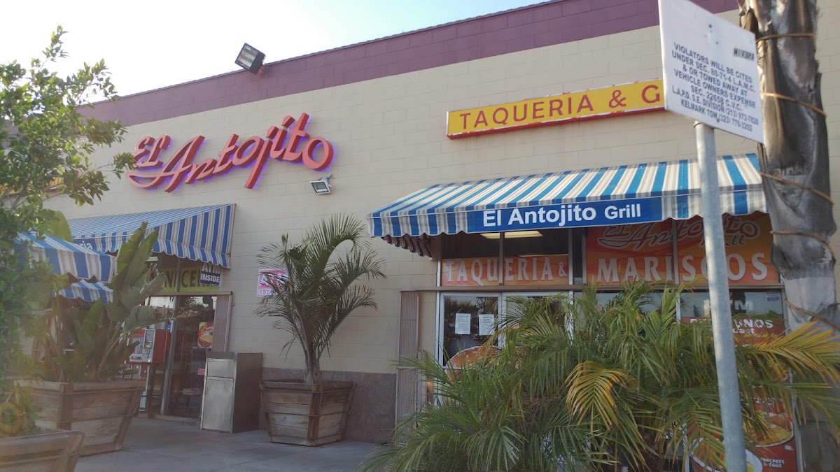 El Antojito Grill