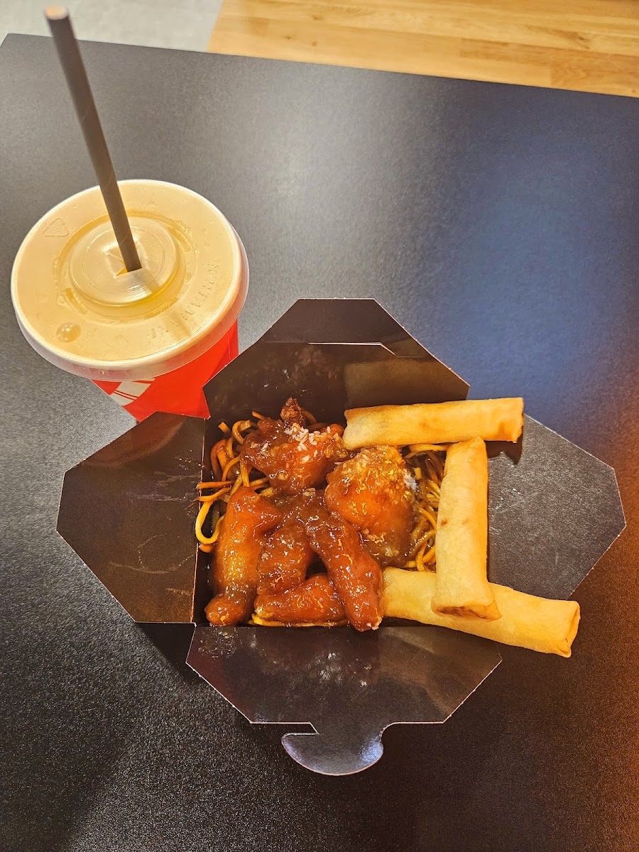 Chopstix - Derby Photo 5