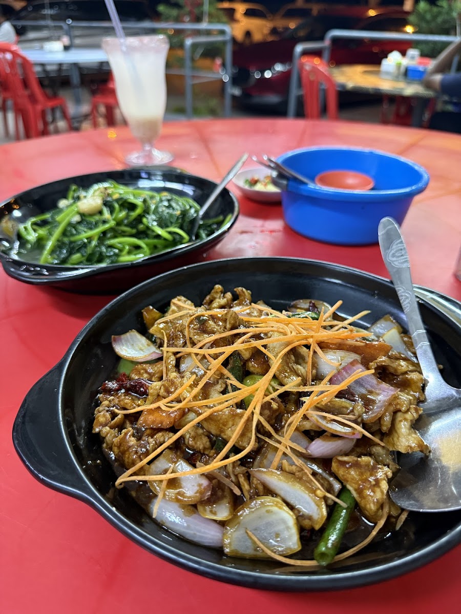 Restoran Hock Hing How 福兴口 Photo 2