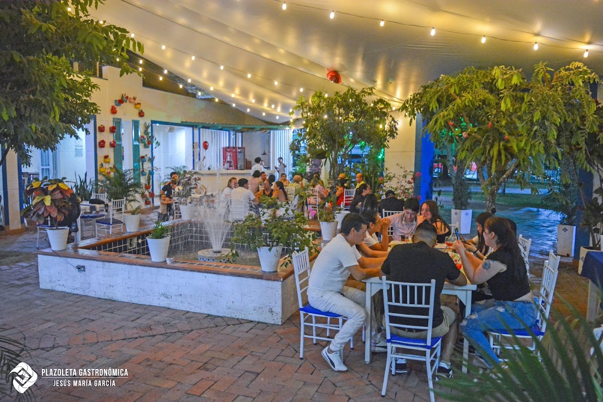 Plazoleta Gastronómica Jesús María García