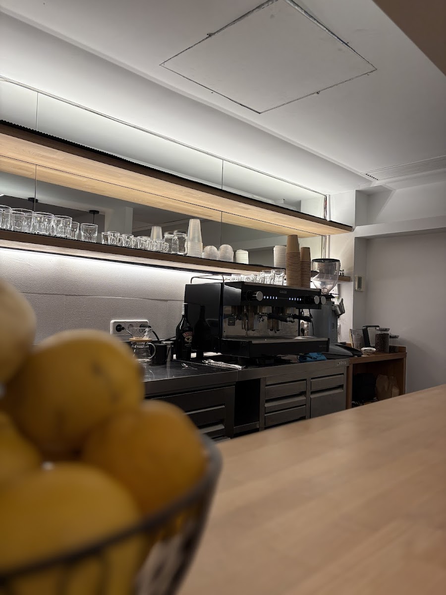 Insignia Café Photo 8