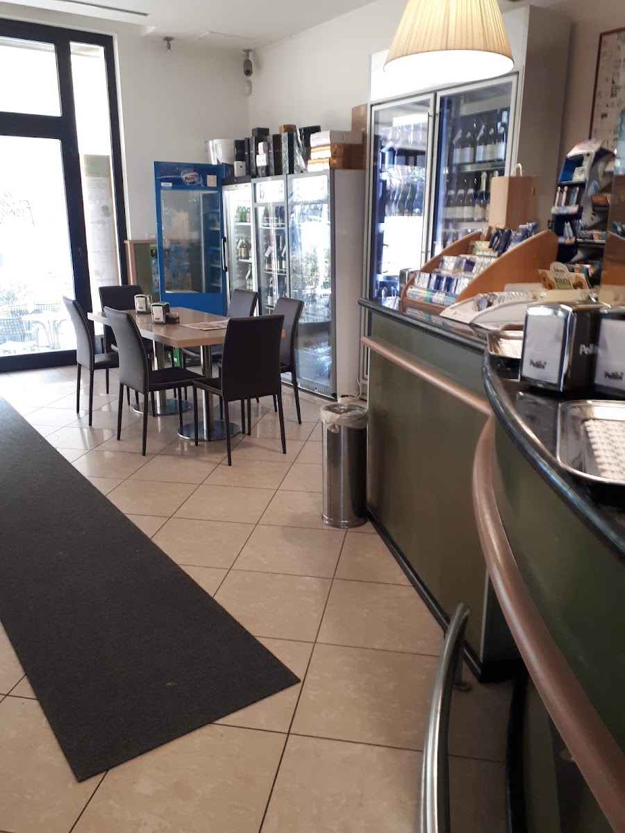 San Floriano Cafe' Photo 3