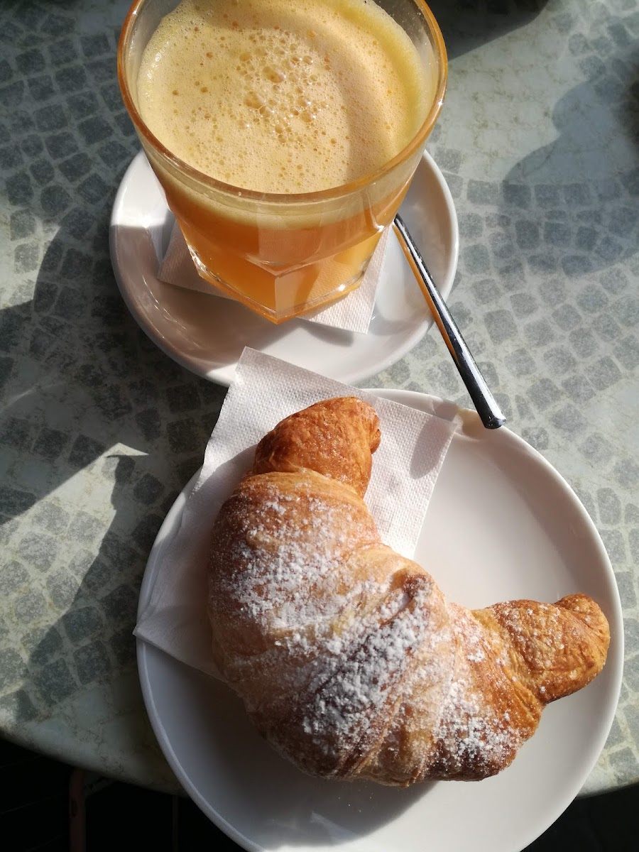 San Floriano Cafe' Photo 9