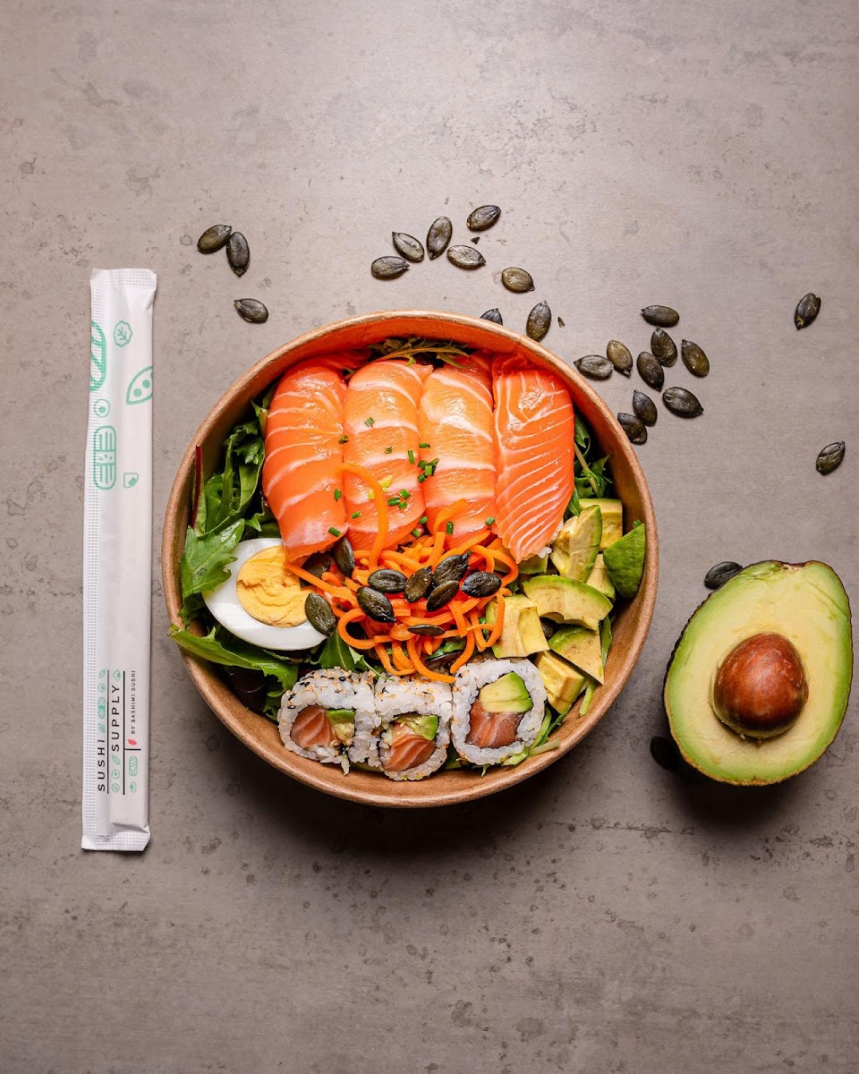 SUSHI SUPPLY Photo 9