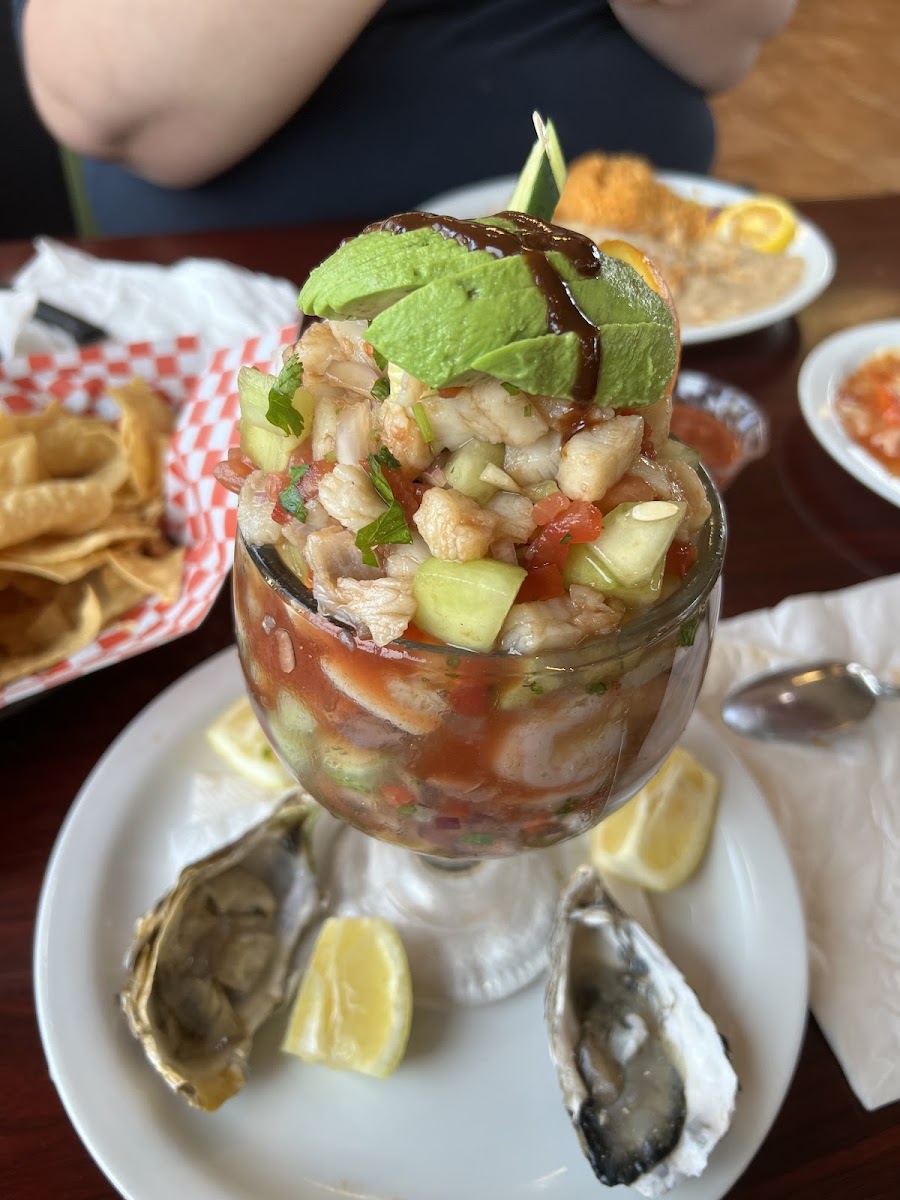 Tacos y Mariscos Las Espuelas Photo 3