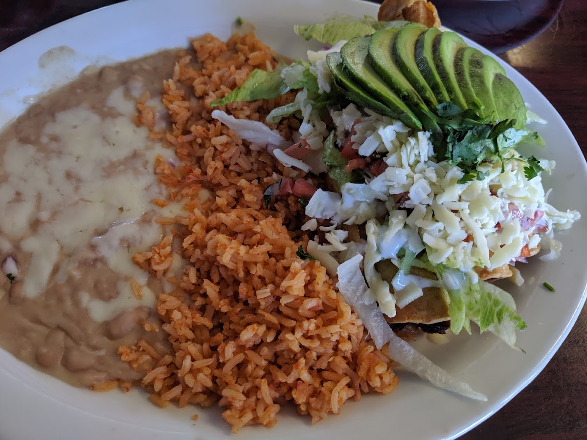 Tacos y Mariscos Las Espuelas Photo 8