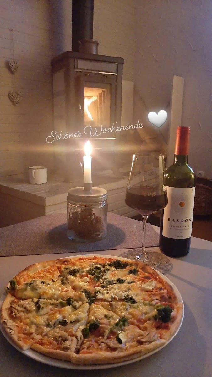 Pizzeria Bella Vita Photo 3