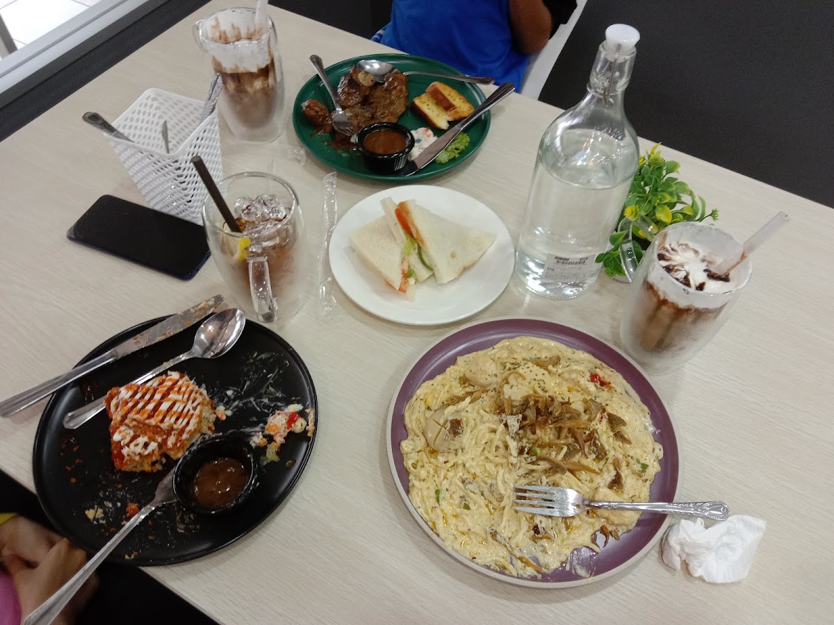 Do Eat Cafe Kuala Terengganu Photo 10