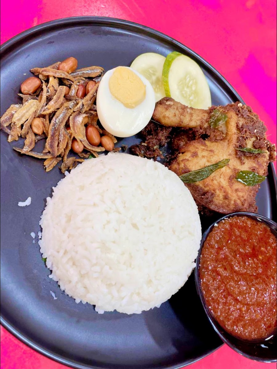 Do Eat Cafe Kuala Terengganu Photo 3