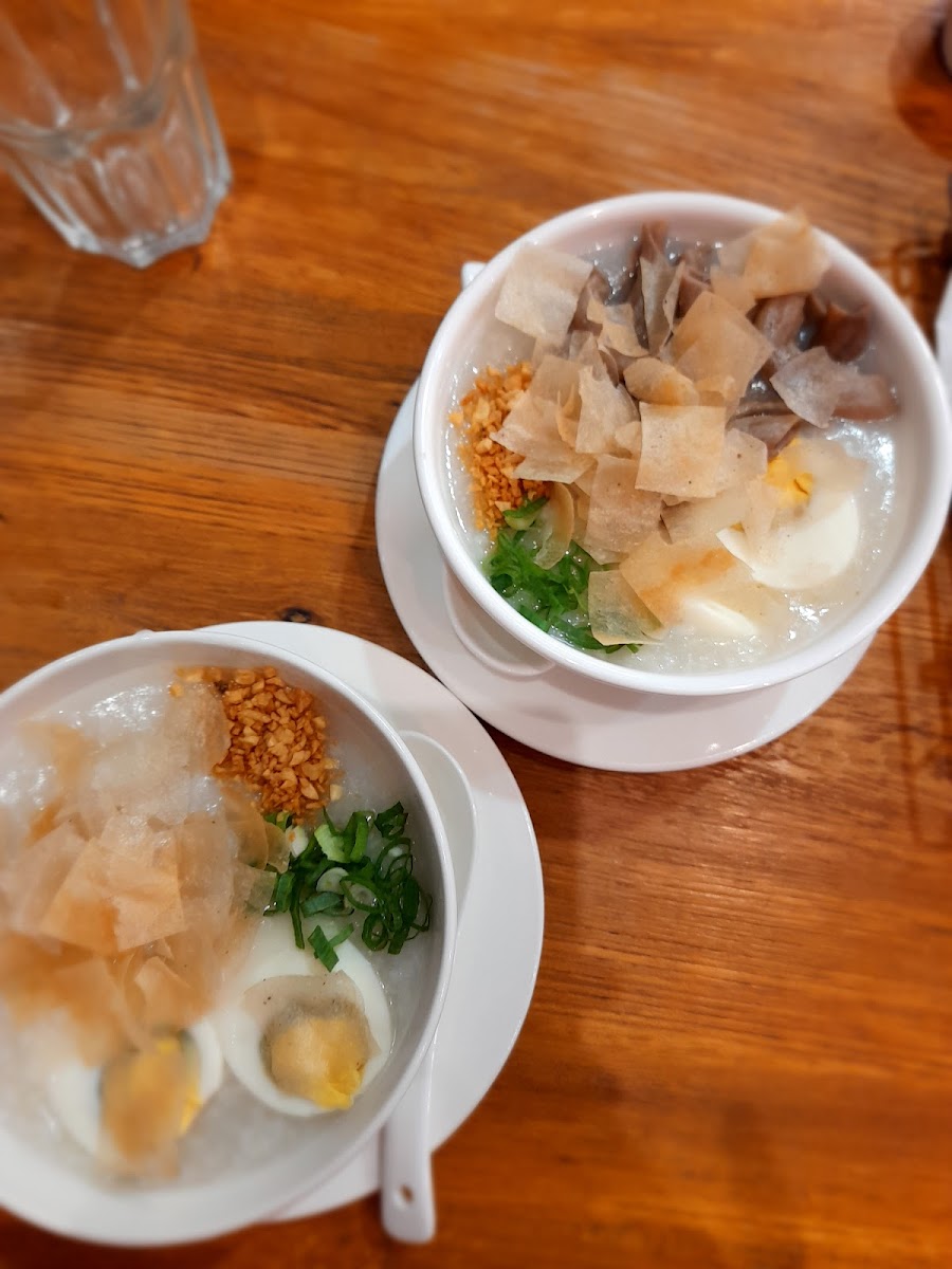 Papa G Dimsum House - Tulip Drive Photo 8