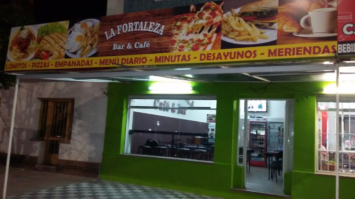 'LA FORTALEZA' Bar & Café - Comida por kilo - Rotisería