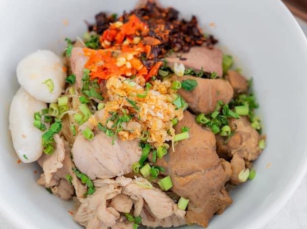 Thawai Bua Cuisine & Cafe Photo 3