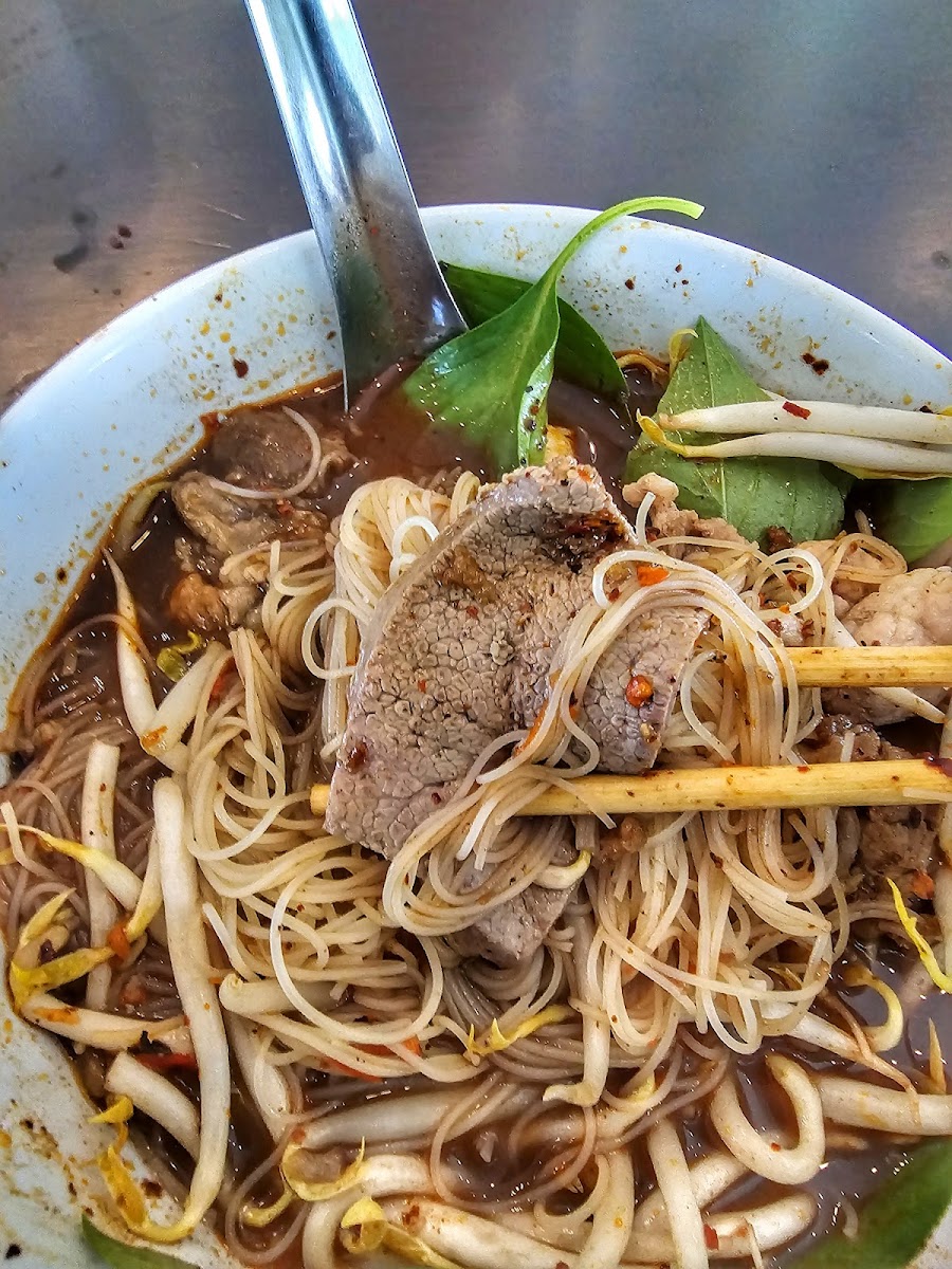 Thawai Bua Cuisine & Cafe Photo 6