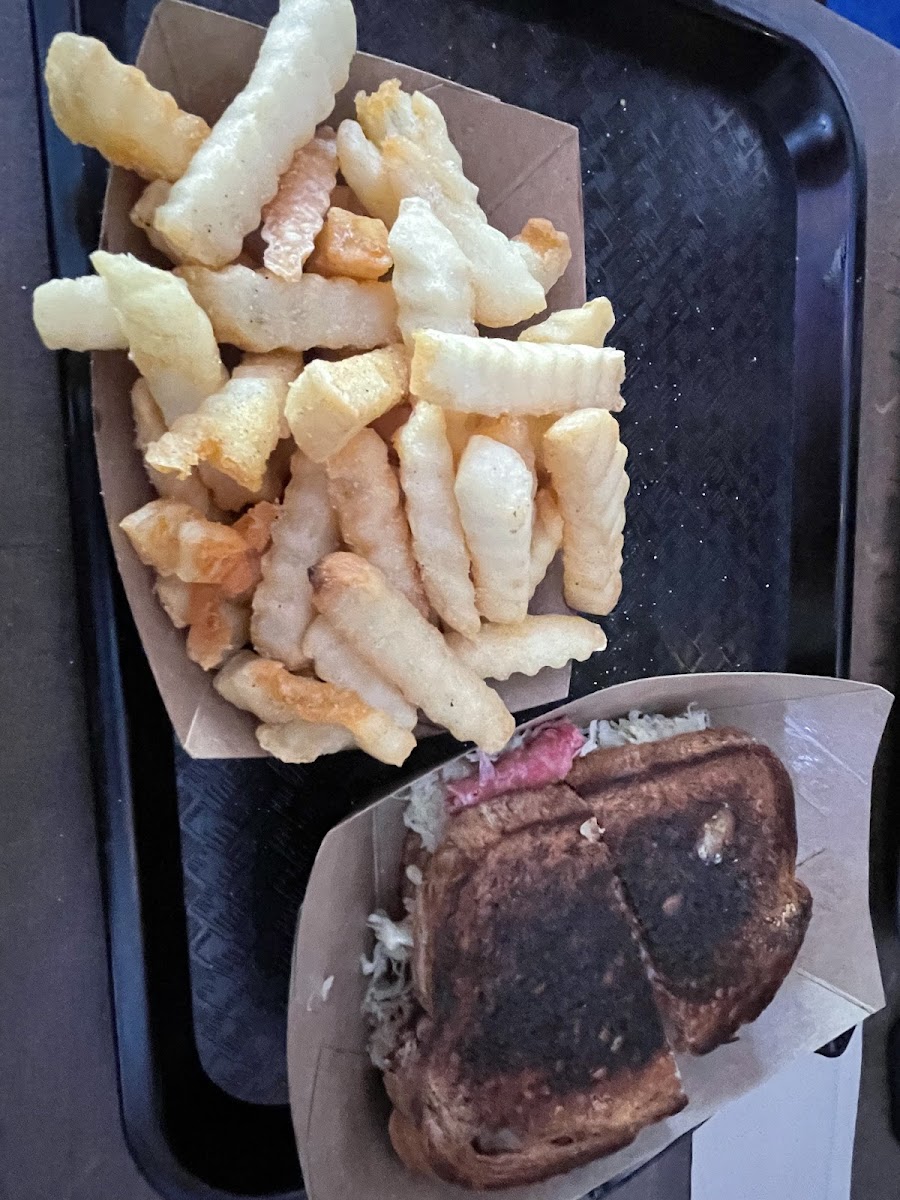 Jacomos Hunger Shack Photo 7