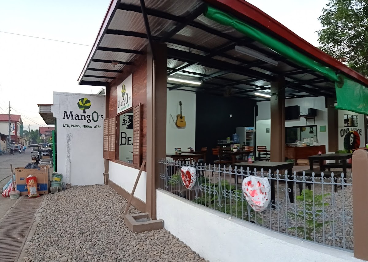 MangO's Bistro