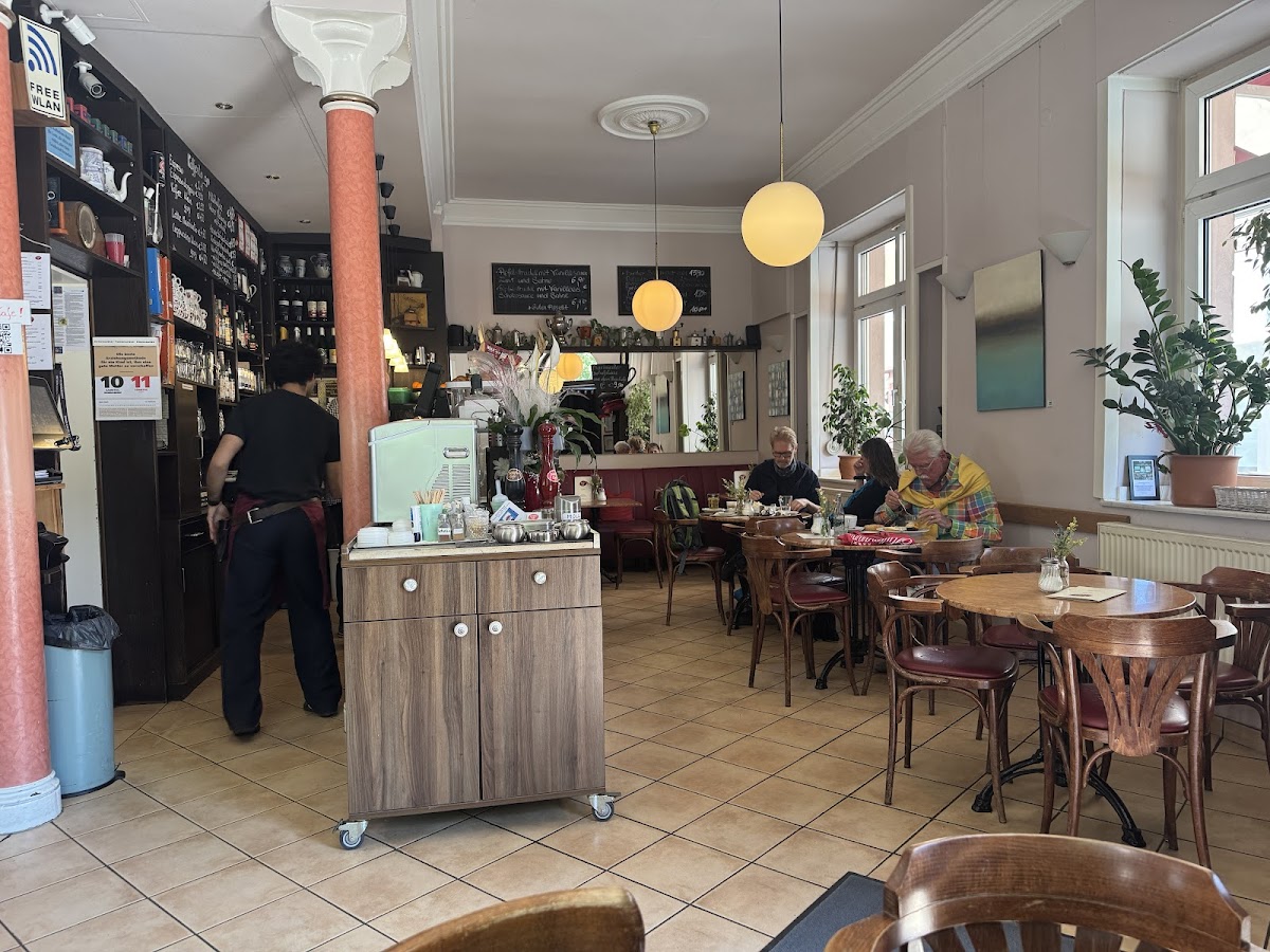 Schiffer Café