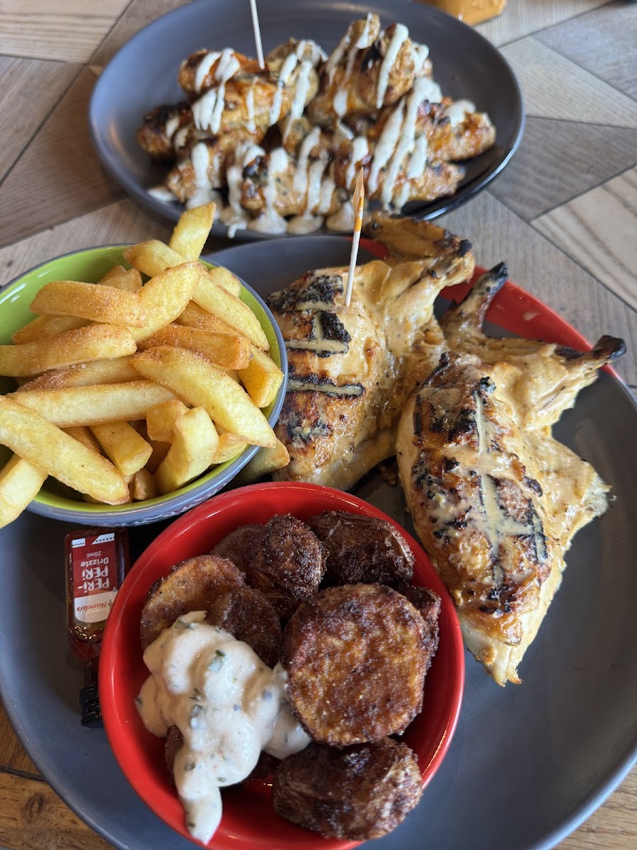 Nando's Croydon - Valley Leisure Park Photo 4