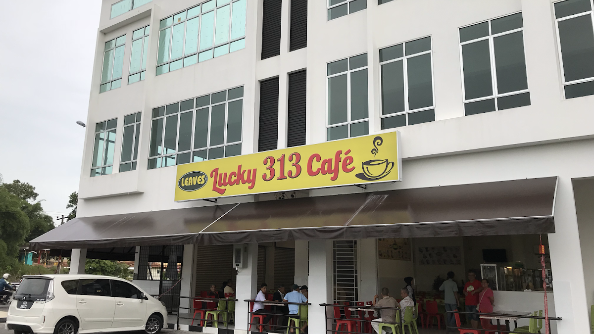 Lucky 313 Cafe