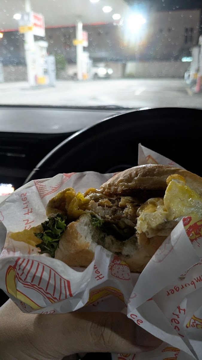 Burger Angah Photo 10