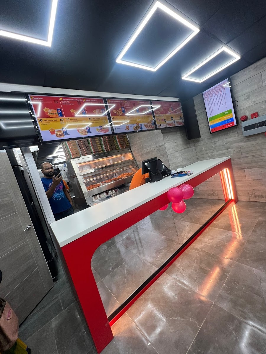 CHICKEN EXPRESS ALBANY Photo 3