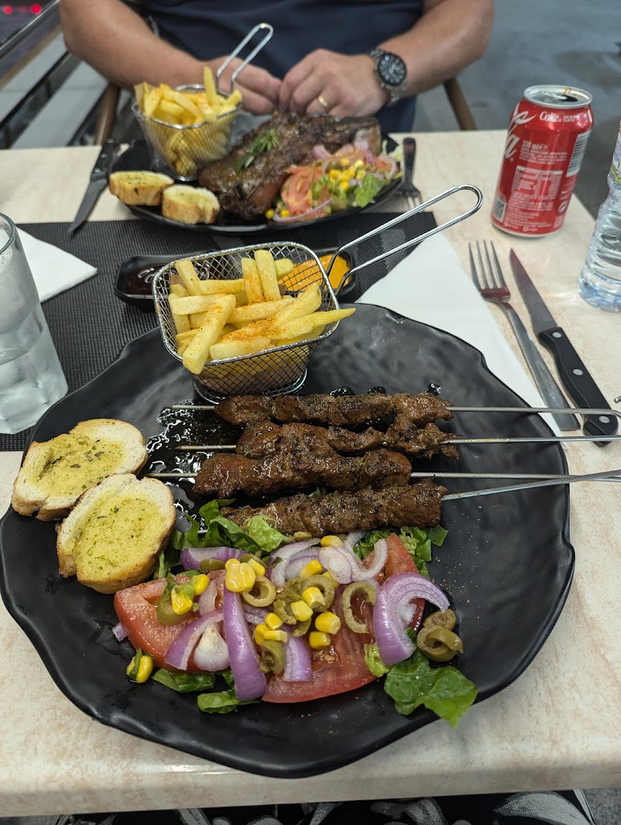 Restaurante Habibi´S (HALAL) Photo 6