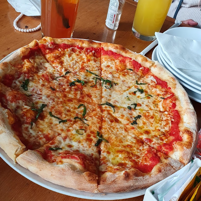 Margherita Pizza