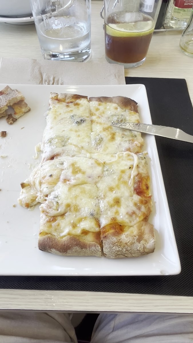 Valentino Pizzería Asador Photo 6