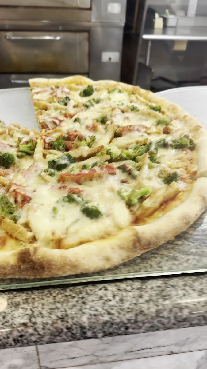 Rosa's Pizza Photo 2