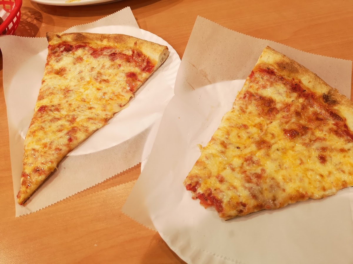 Rosa's Pizza Photo 5