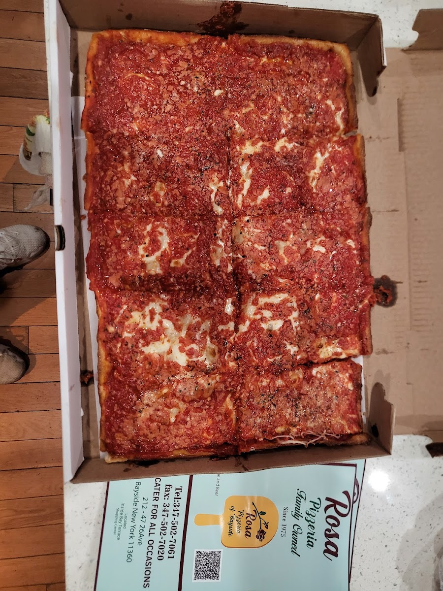 Rosa's Pizza Photo 9