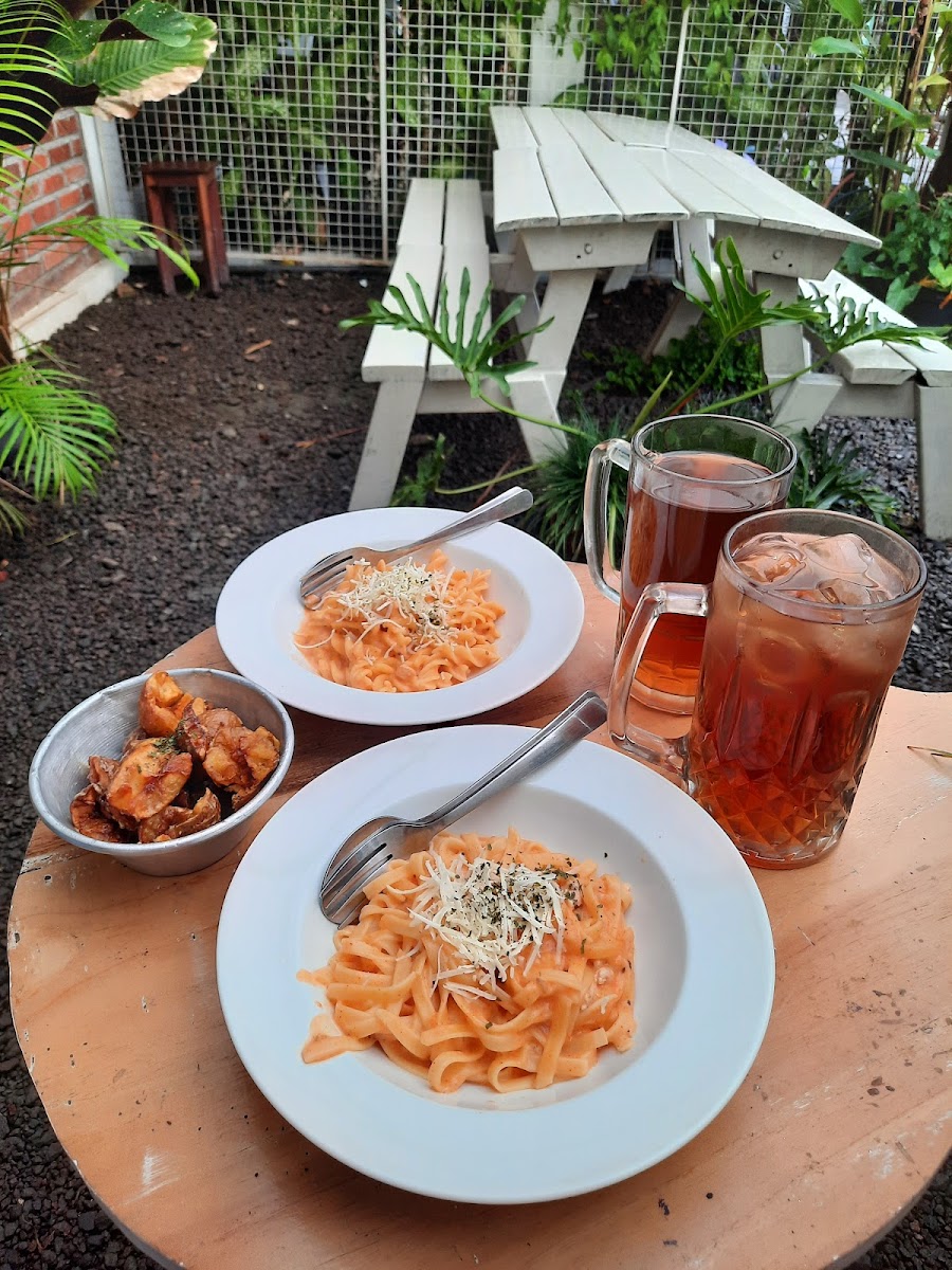 Picnic! Pasta x Sausage Photo 10