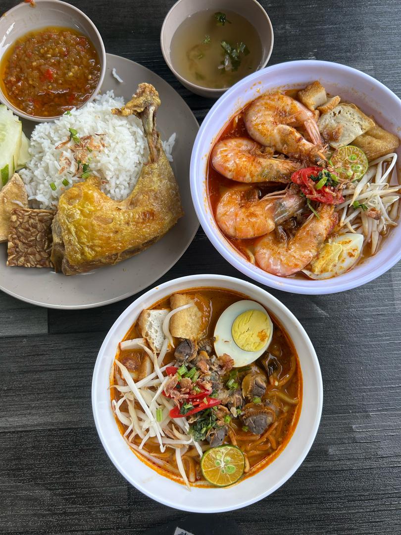 Mee Kari Kerang Sungai Tiram