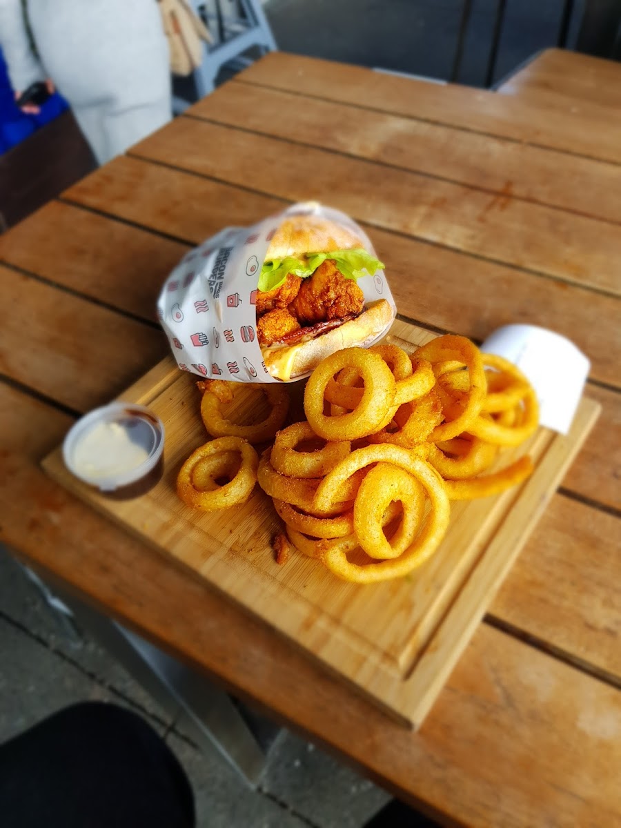 Bacon Bros Burgers Photo 10