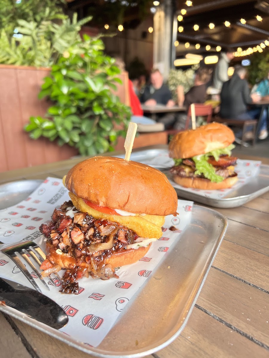 Bacon Bros Burgers Photo 3