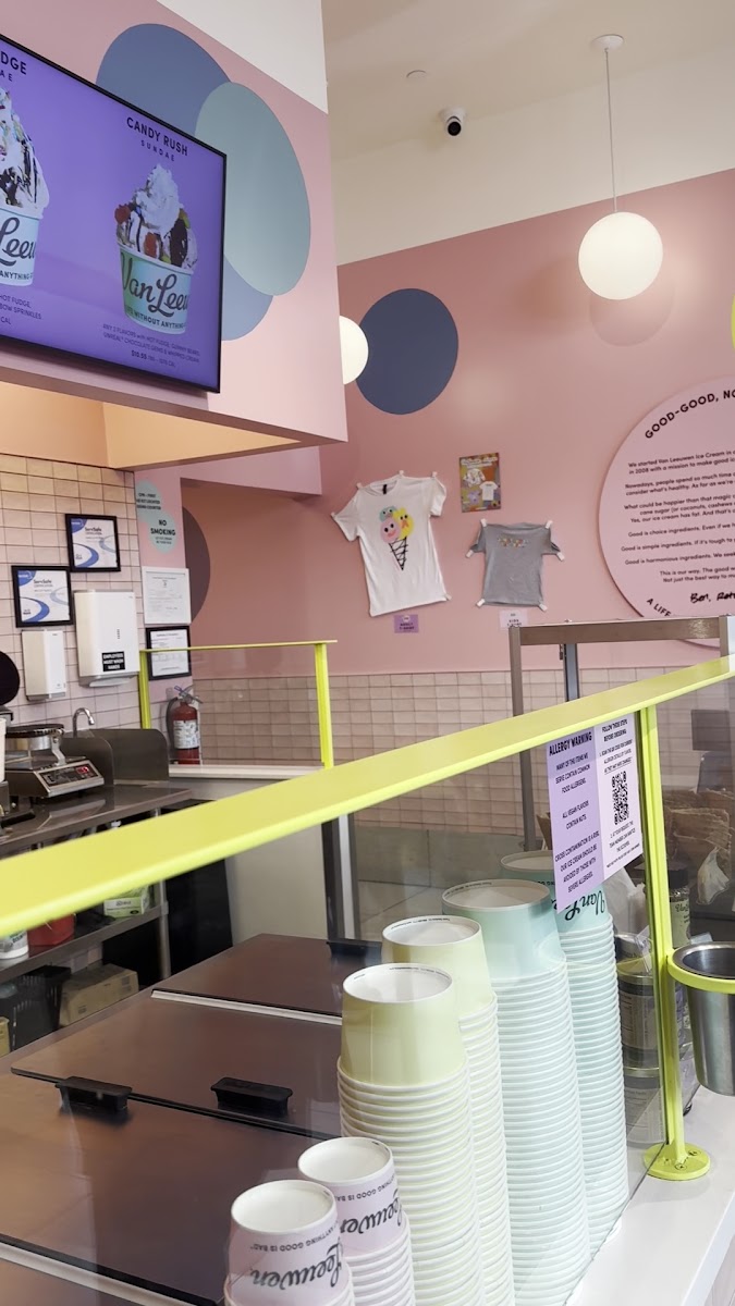 Van Leeuwen Ice Cream Photo 2