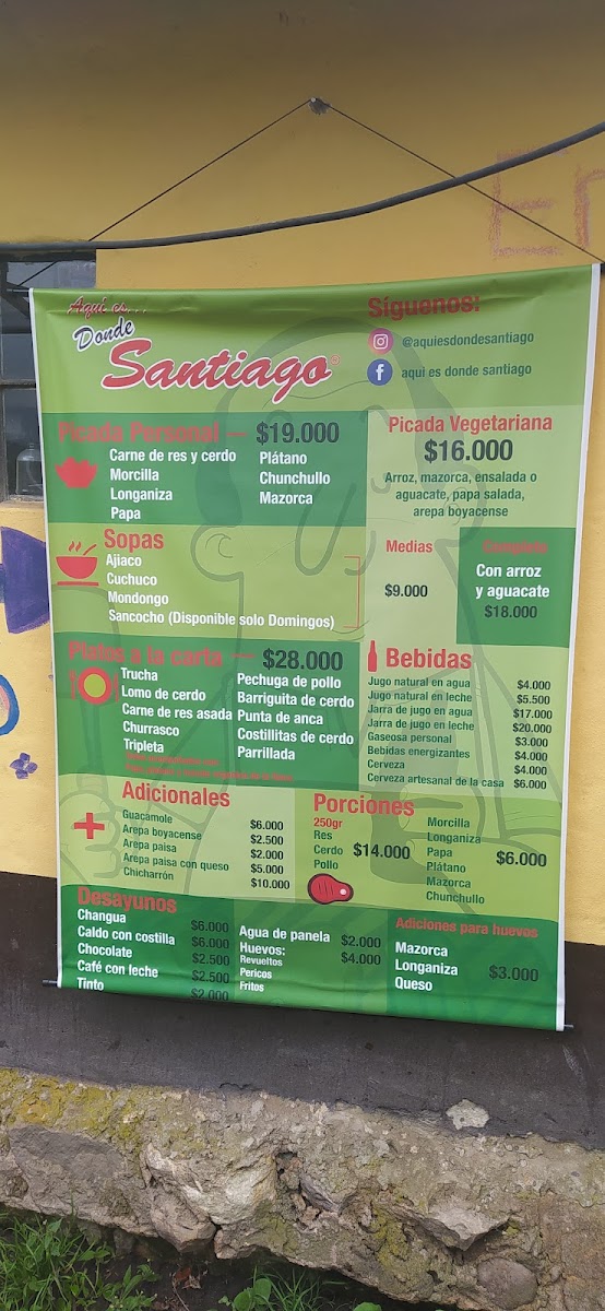 Aqui es Donde Santiago Photo Menu 10