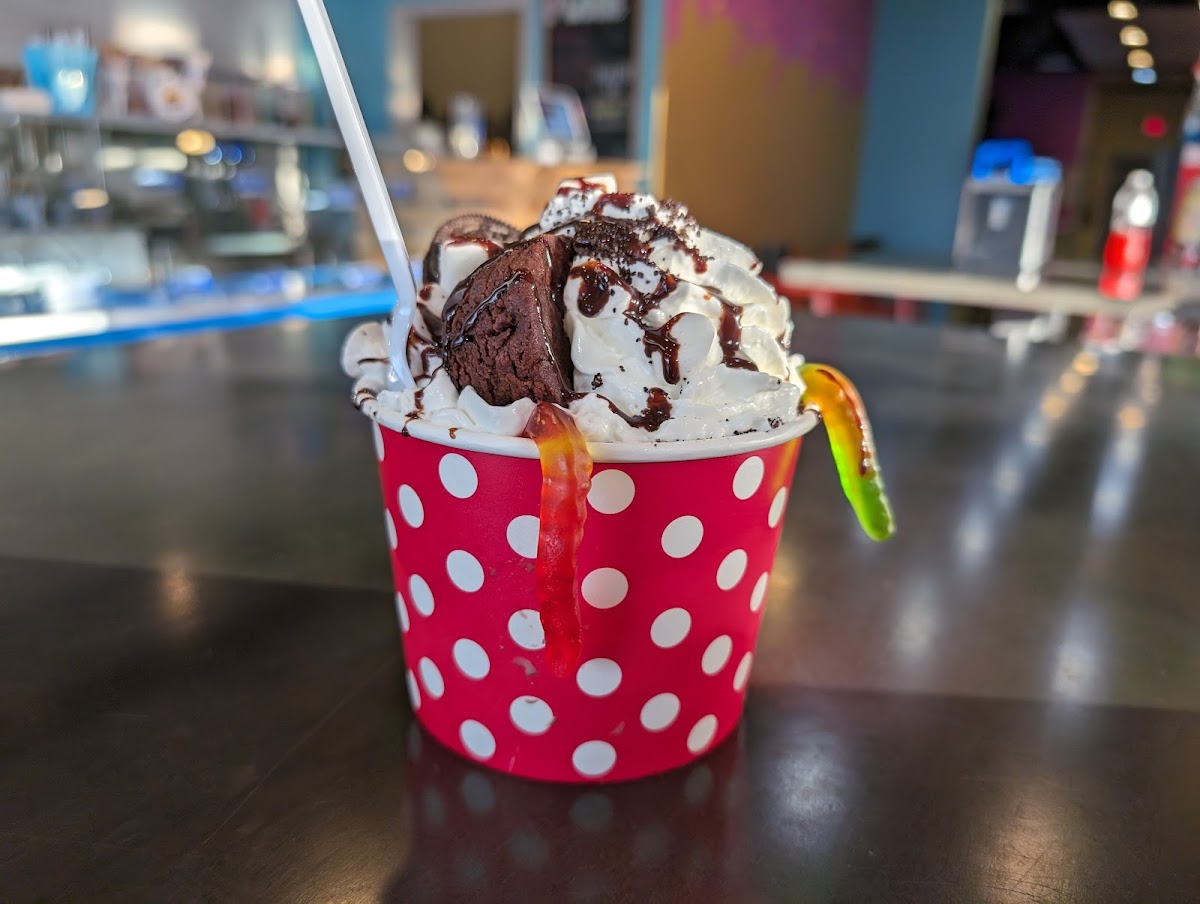 Epic Shakes & Creamery Photo 8