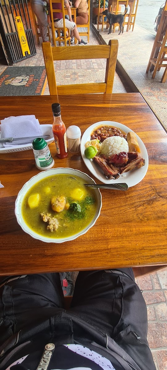 Parador Porky's 2 Photo 6