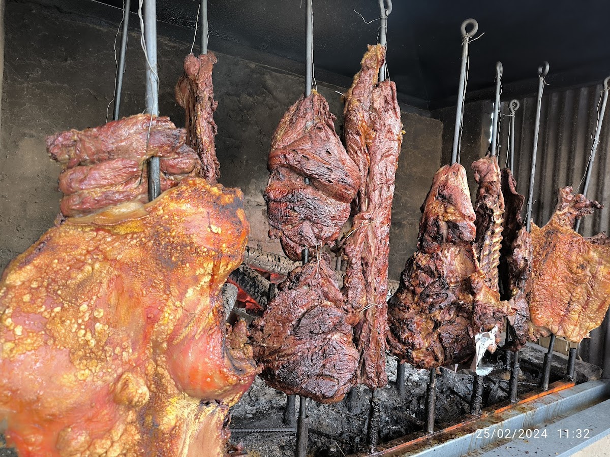 Asadero La troncal del carbón