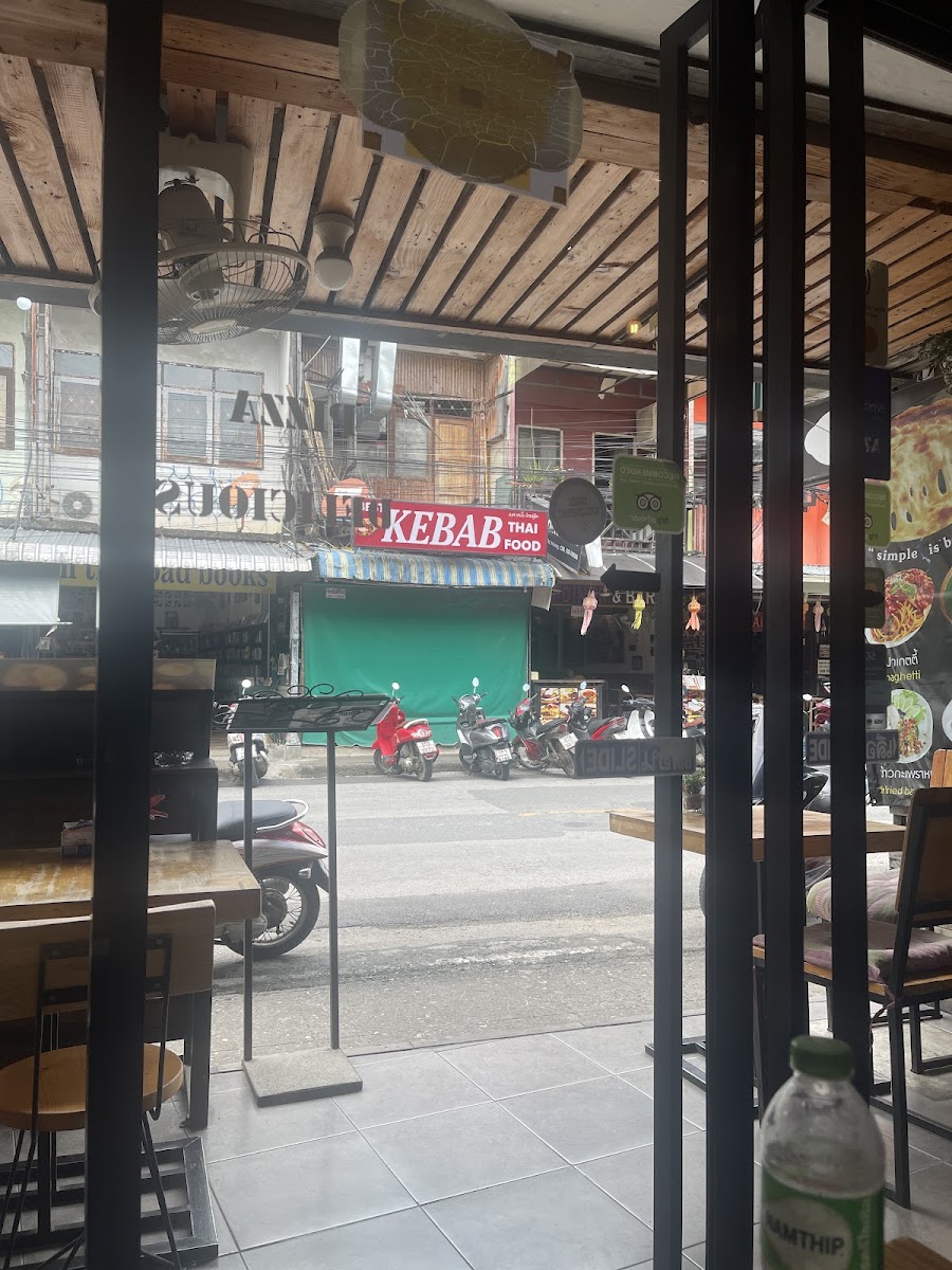 Best Kebab & Thai Food Photo 3