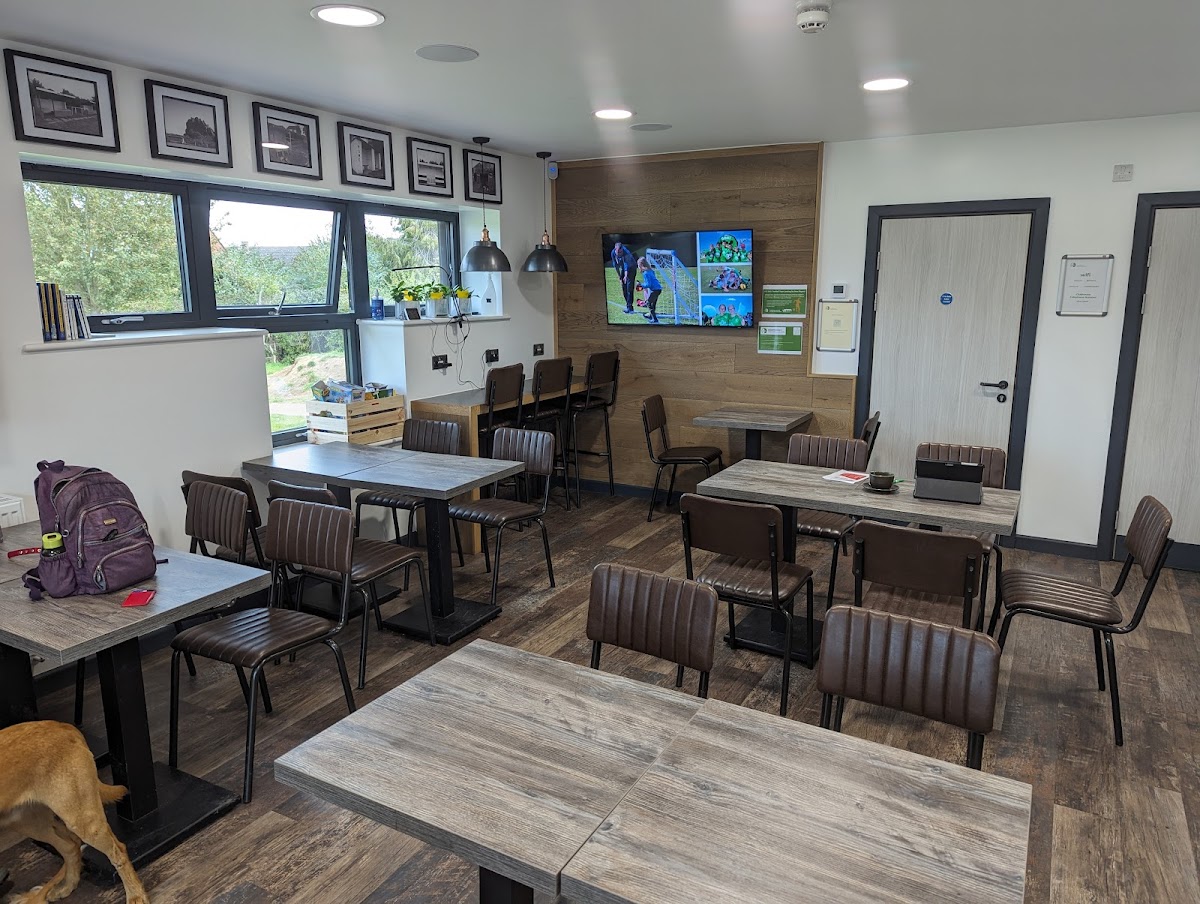 The Dug Out Cafe with King Shots Coffee Photo 4