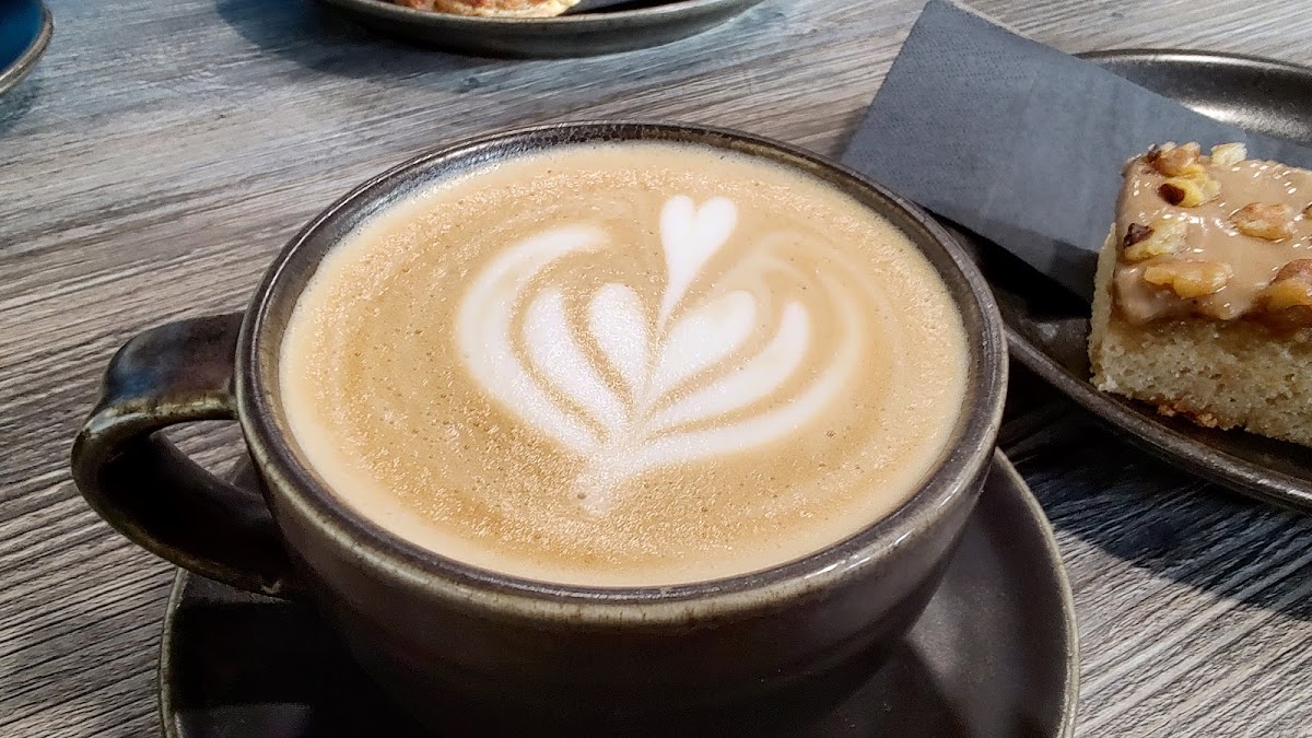 The Dug Out Cafe with King Shots Coffee Photo 5