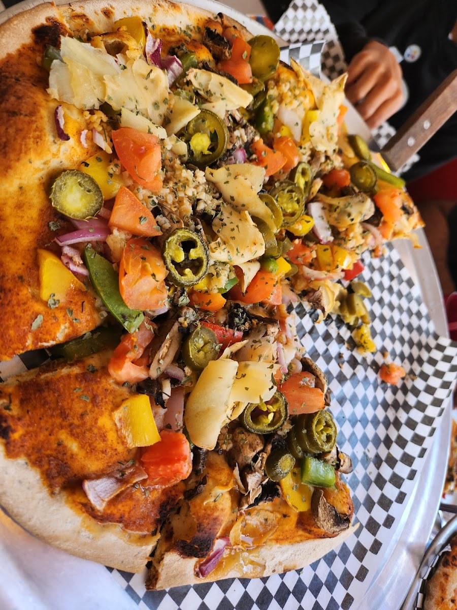 Pizza Joint / Stagecoach 66 Motel Photo 7