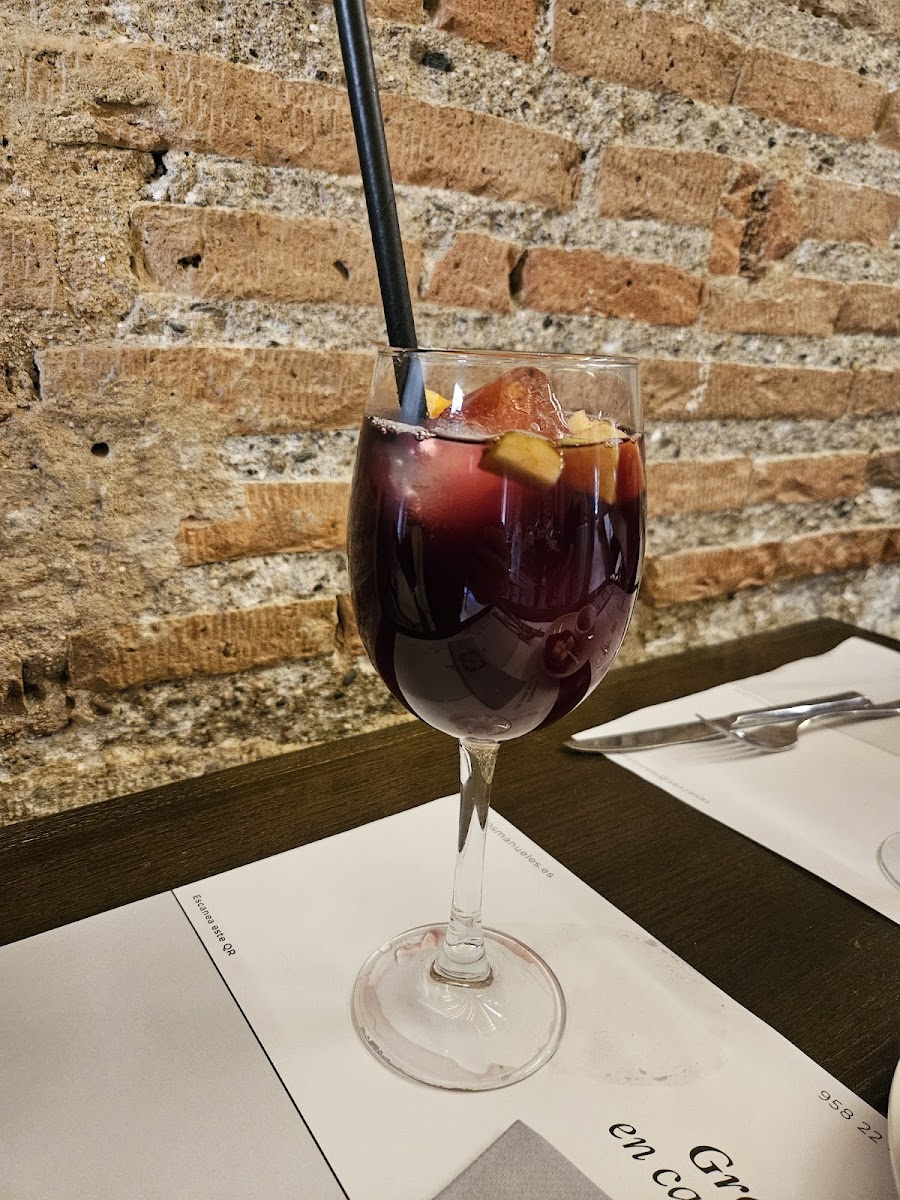 Los Manueles Restaurante Catedral Photo 9