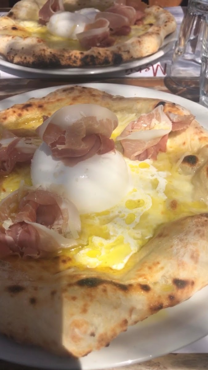 Masaniello Pizza & Restaurant Photo 2