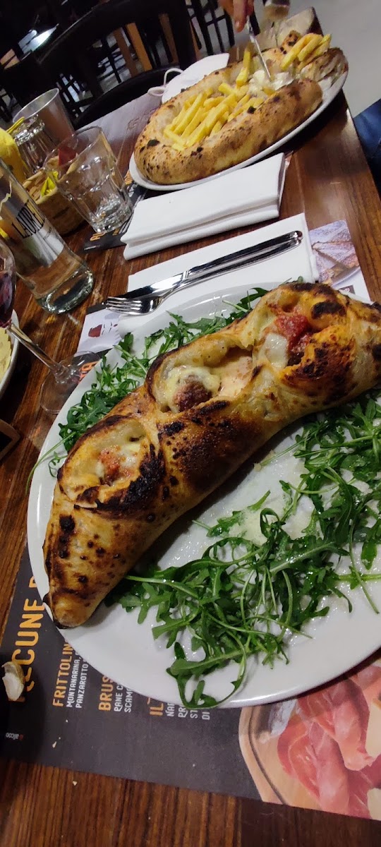 Masaniello Pizza & Restaurant Photo 5
