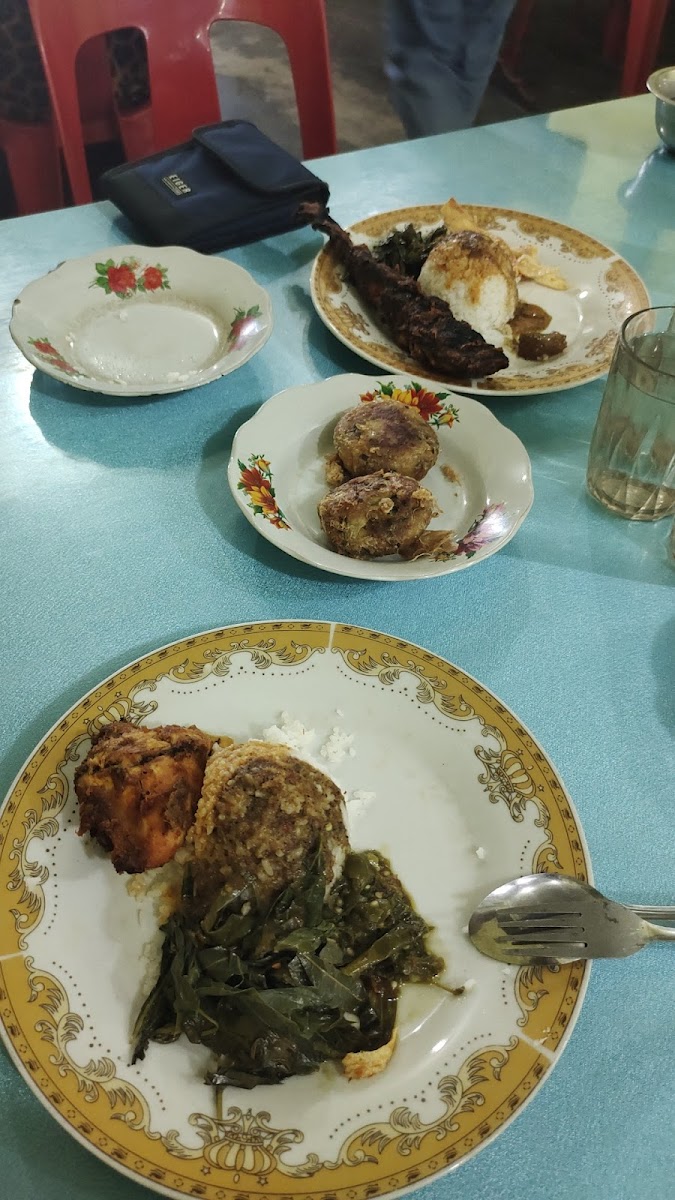 Rumah Makan Surya Bagan Batu Photo 9