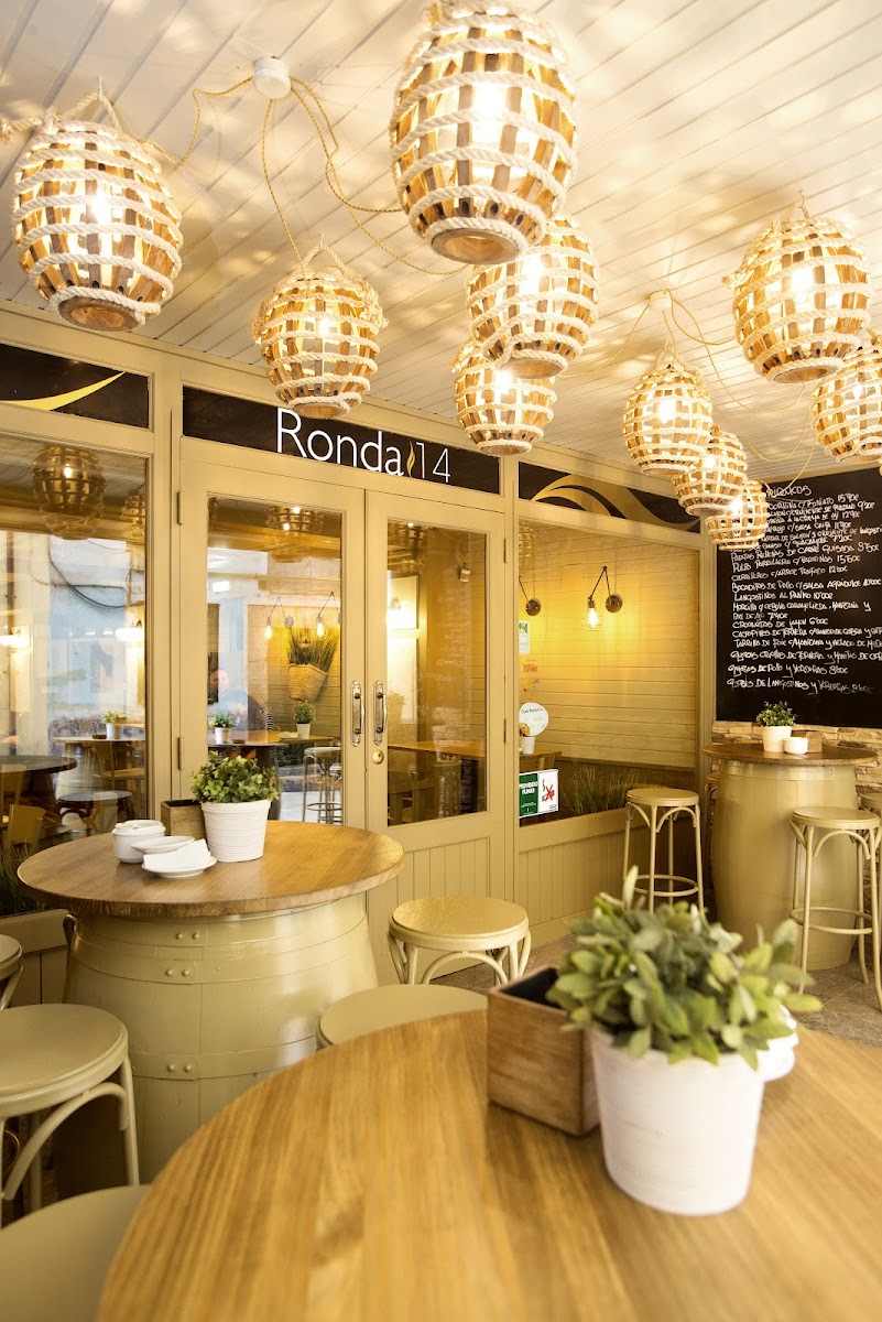 Ronda 14. Restaurante peruano fusión en Avilés