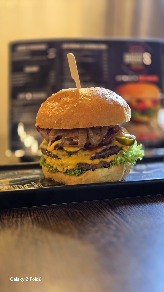 Biggi's Burger Photo 10