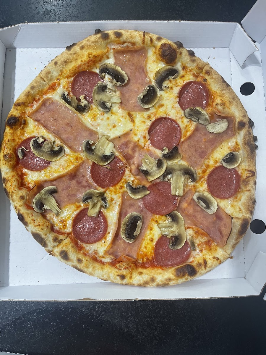Pizzeria Sorge Photo 10